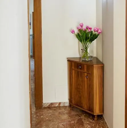 아파트 Cinzia's *