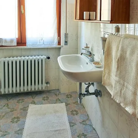 Cinzia's 아파트 데센자노델가르다