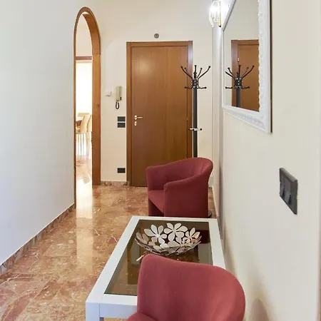 아파트 Cinzia's *